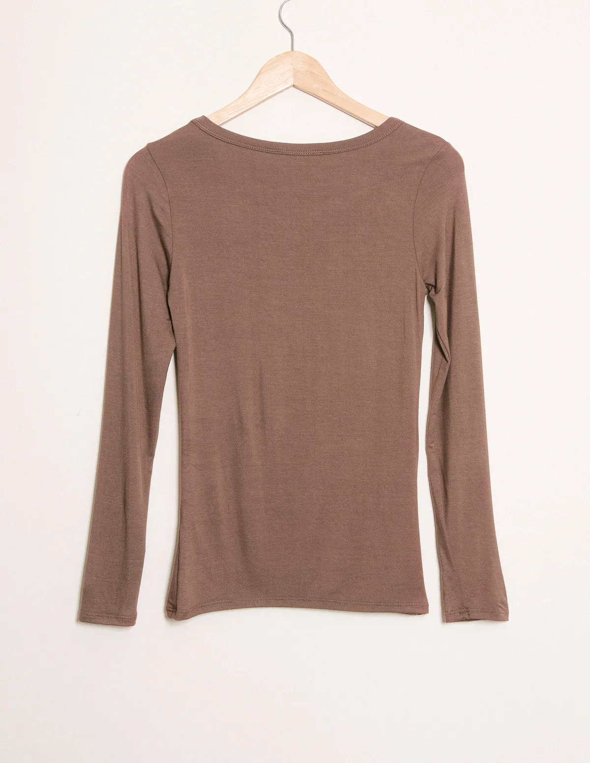 Bamboo Close Fit Long Sleeve Tee