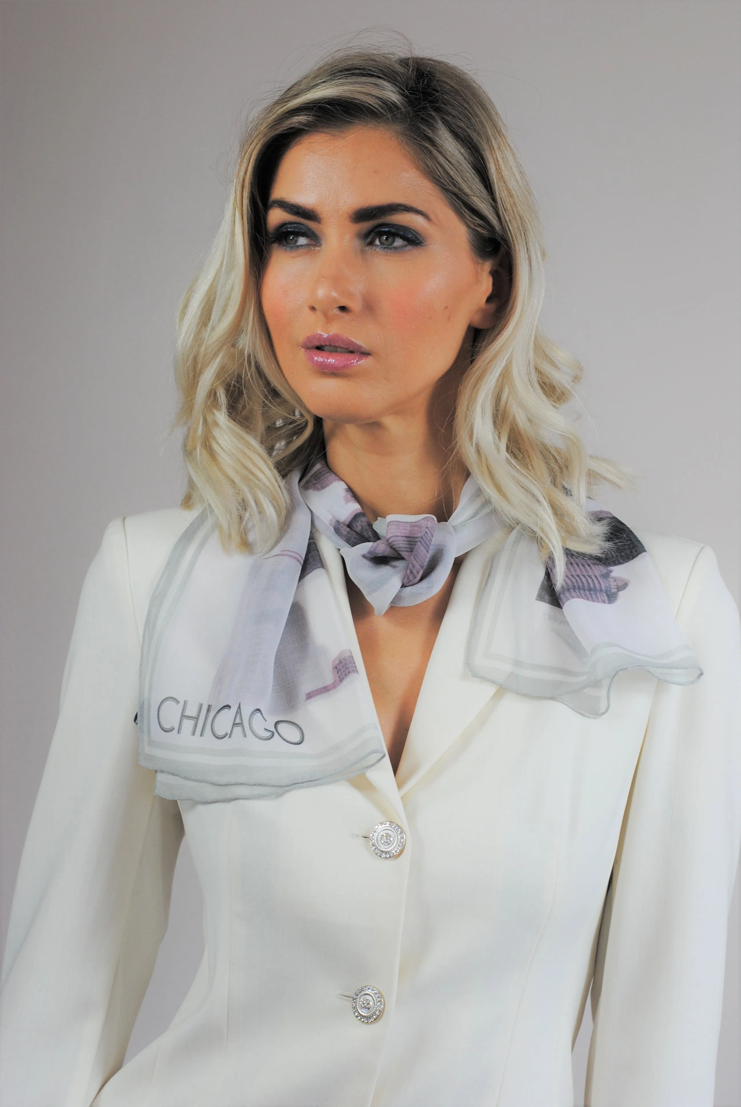 CHICAGO Skyline 100% Silk Georgette Oblong Scarf in Blush White