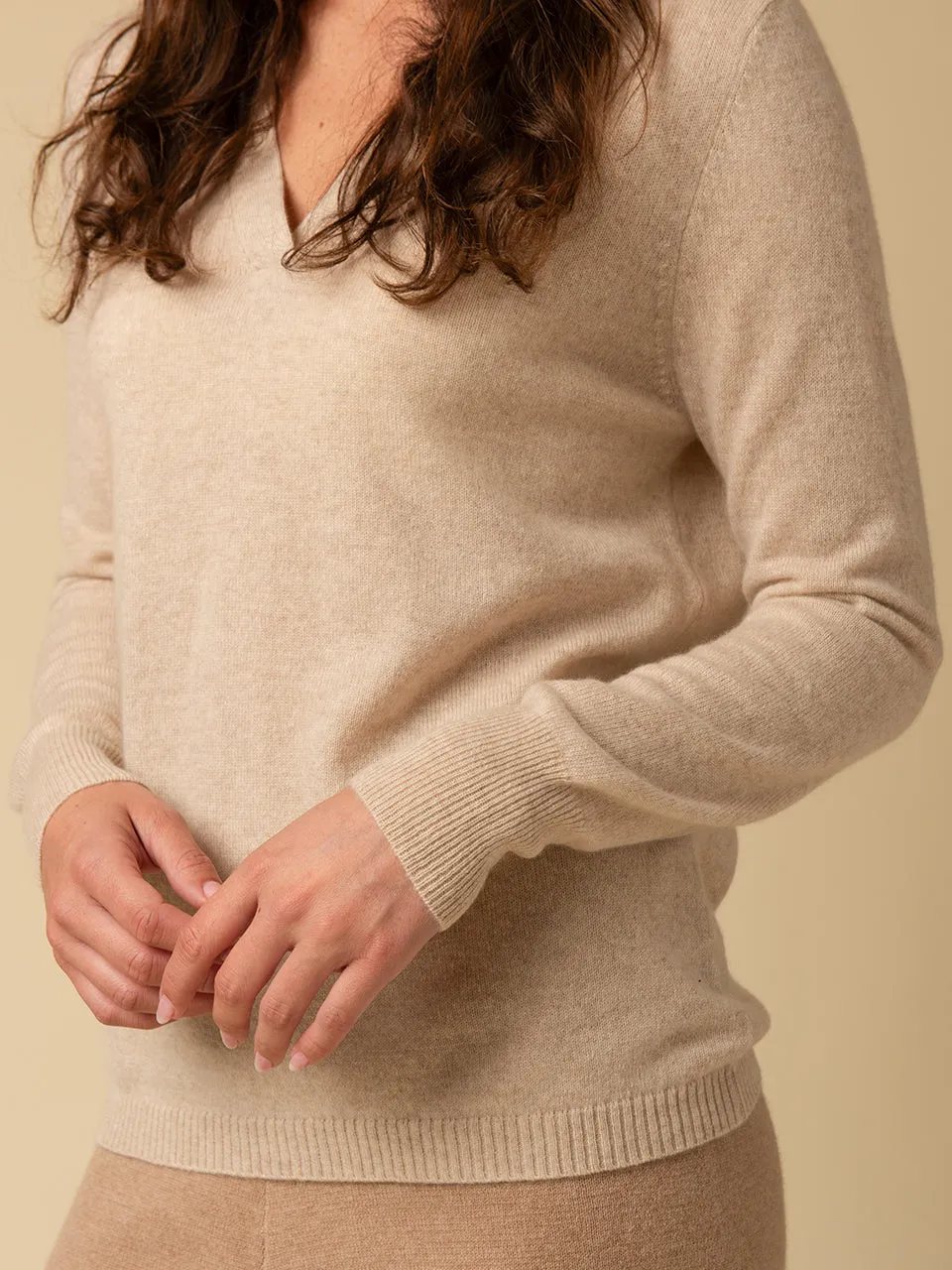 Deep V Neck Sweater_Oatmeal