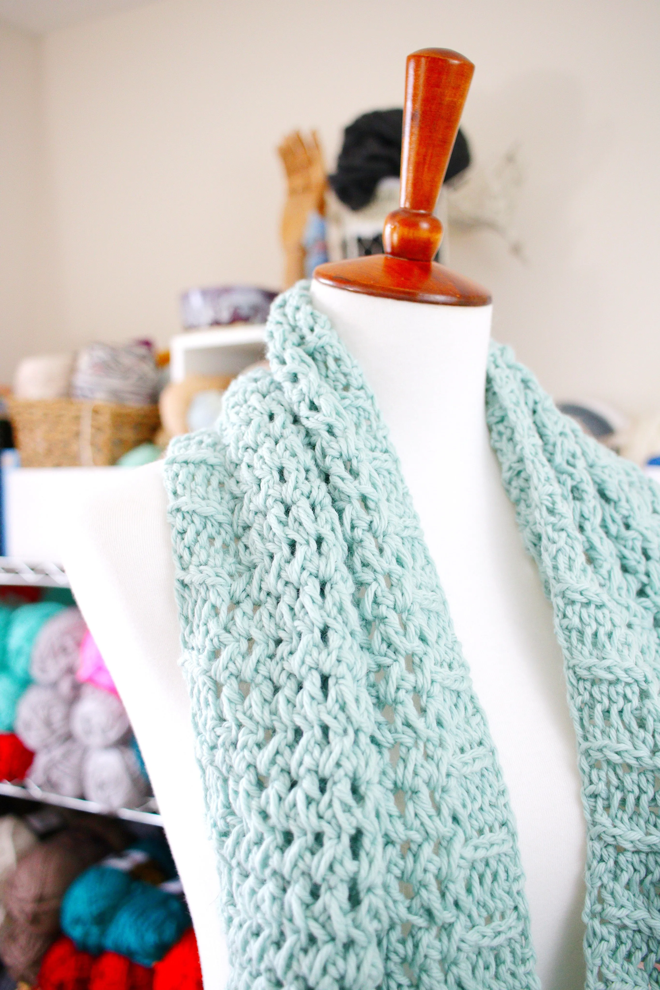 Final Flurries Scarf & Beanie // Crochet PDF Pattern