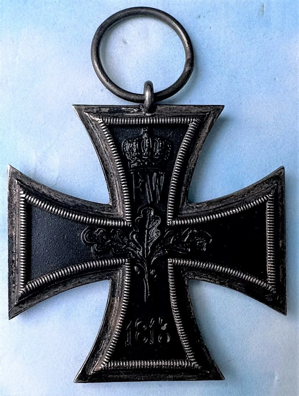 German 1914 Iron Cross 2nd Class with Spange and original presentation case .800