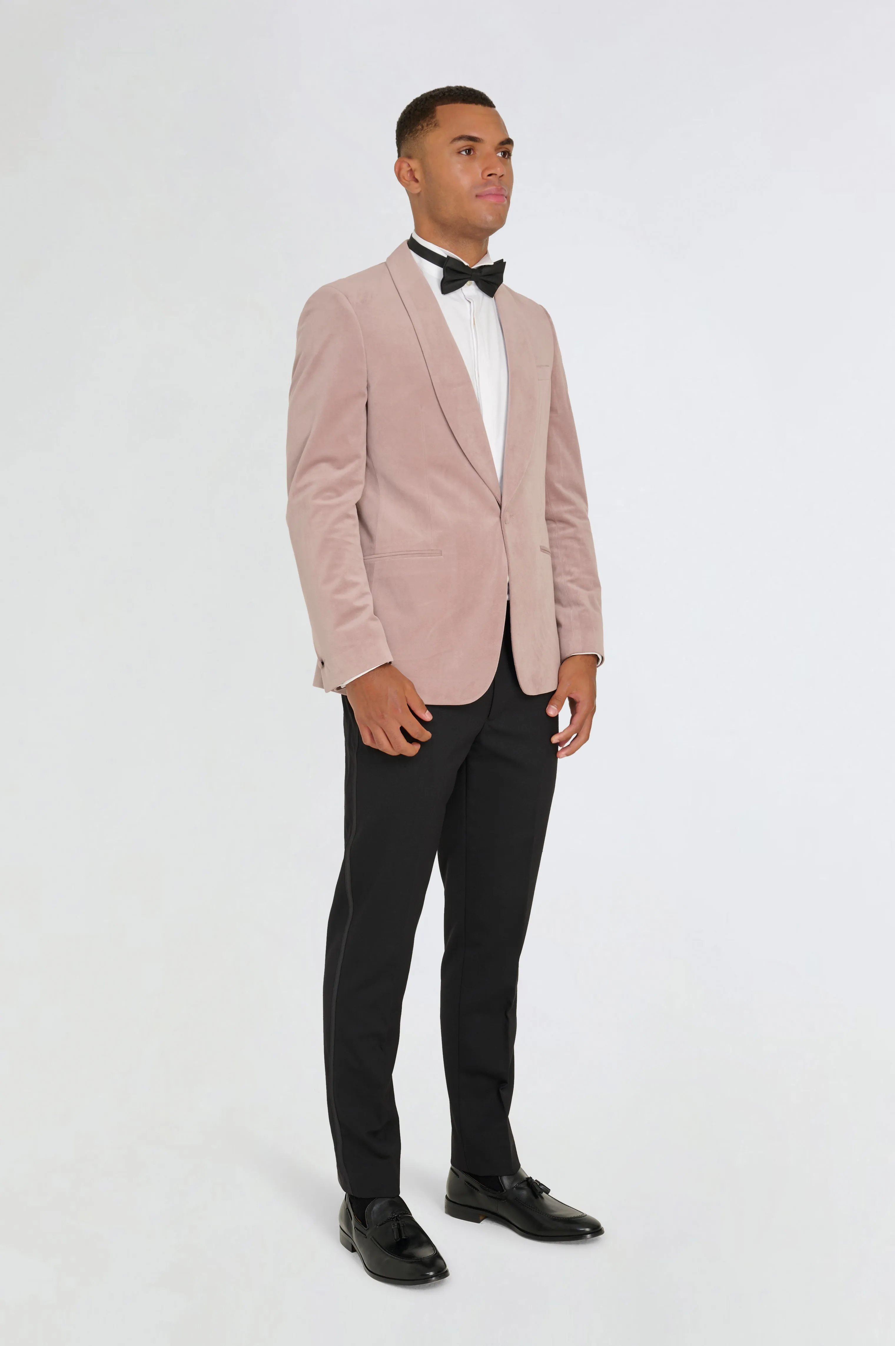 Leo Velvet Tuxedo Dinner Jacket with Shawl Lapel Detail in Blush