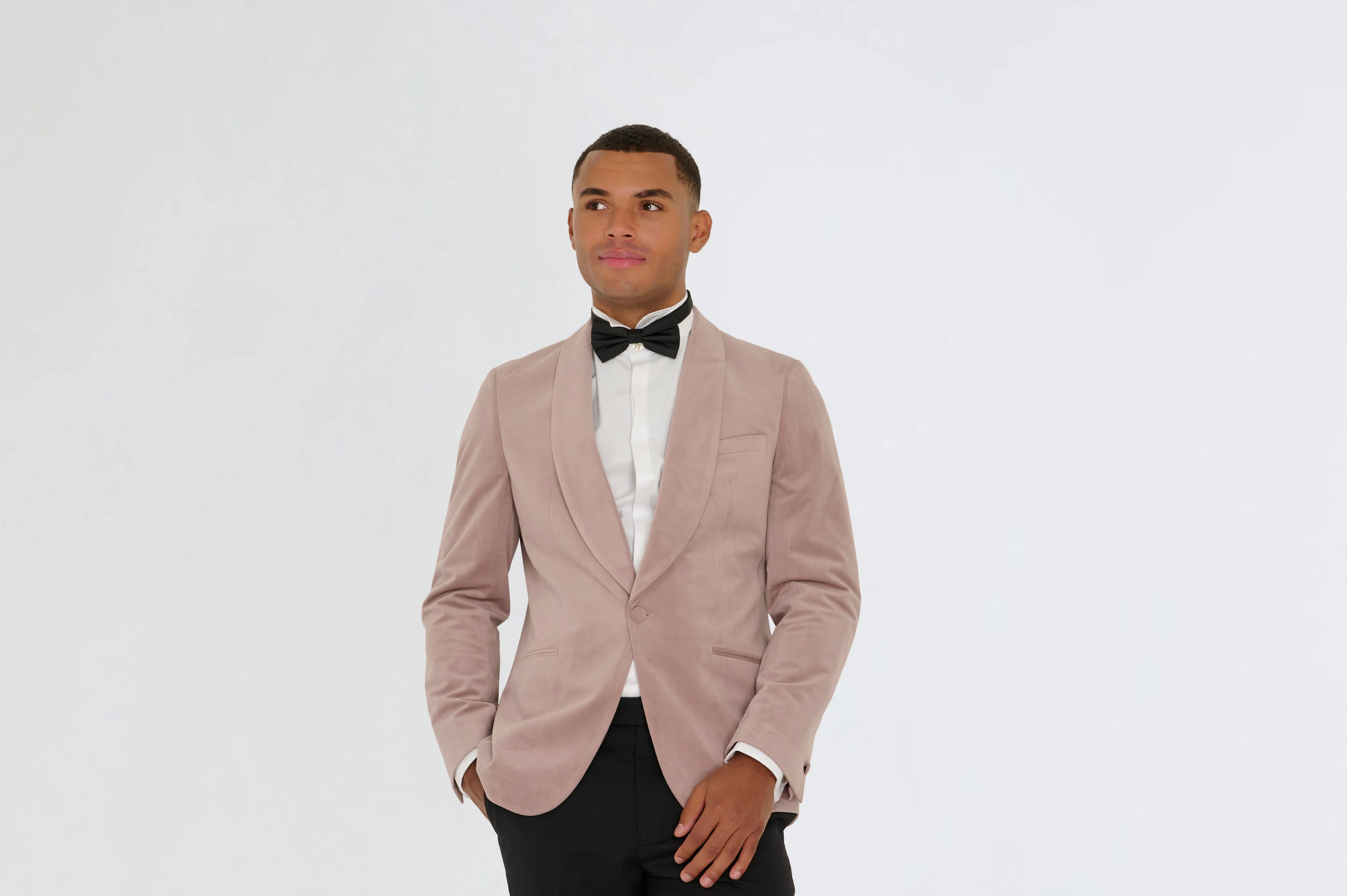 Leo Velvet Tuxedo Dinner Jacket with Shawl Lapel Detail in Blush