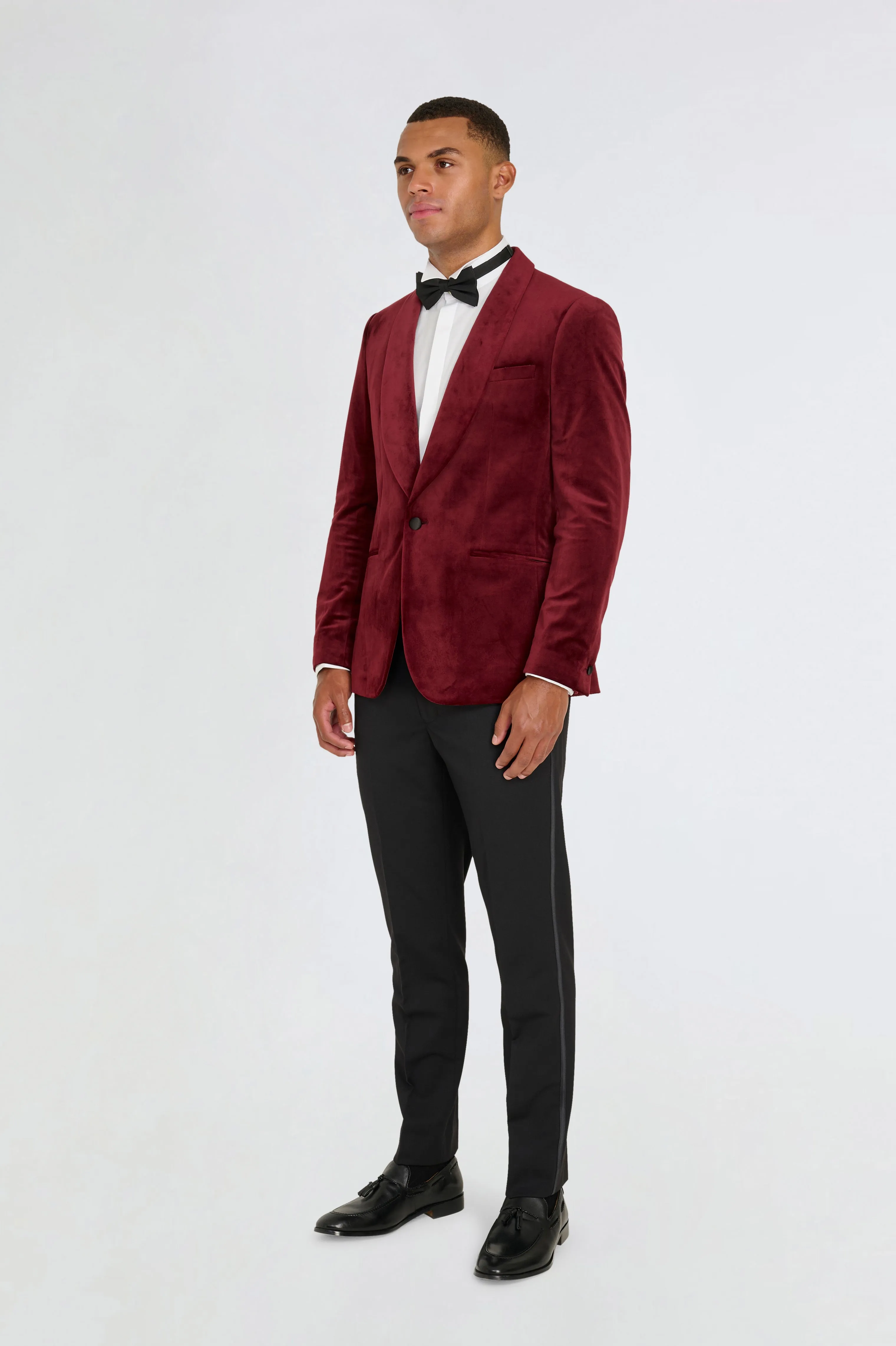 Leo Velvet Tuxedo Dinner Jacket with Shawl Lapel Detail in Burgundy