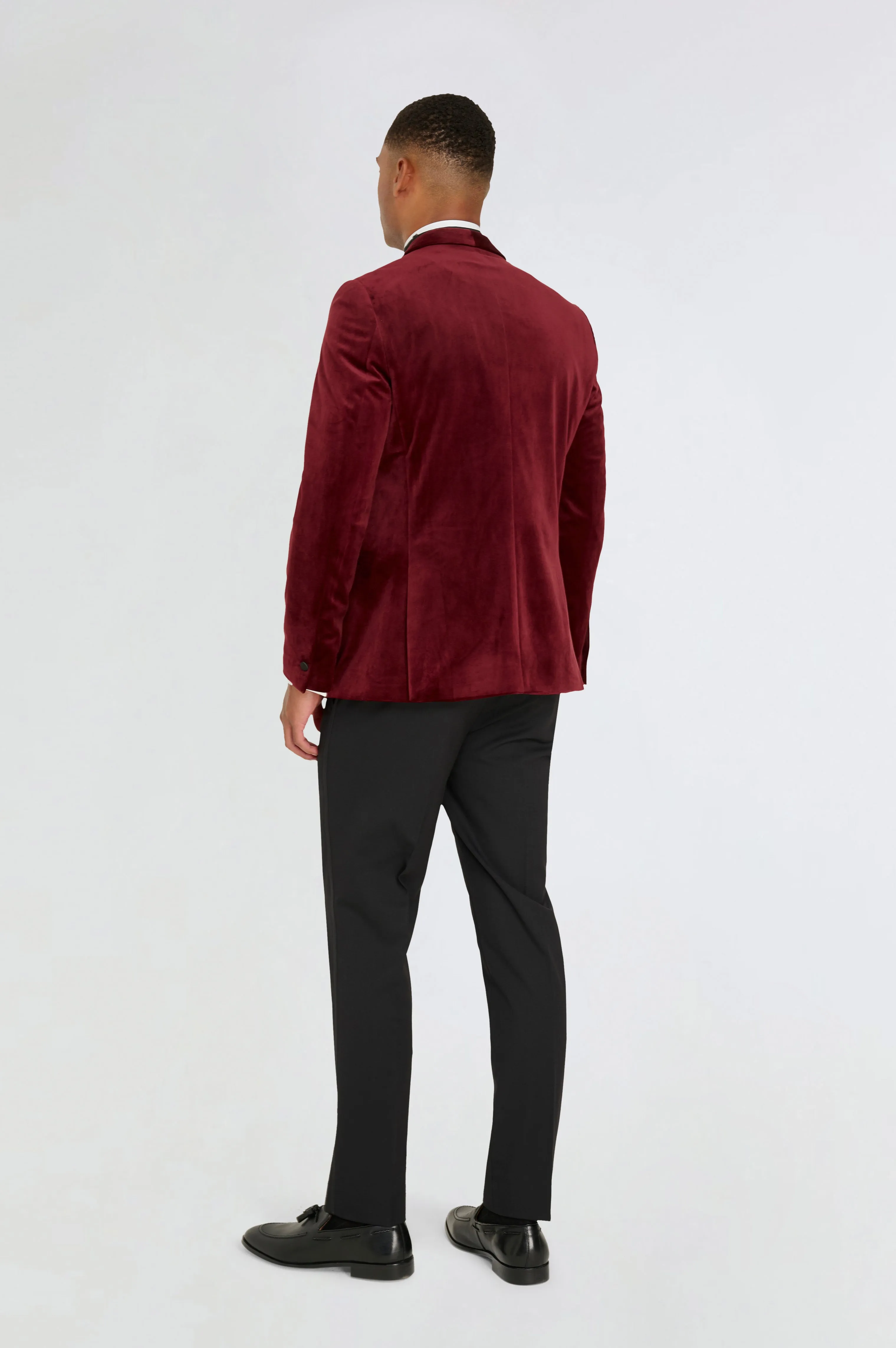 Leo Velvet Tuxedo Dinner Jacket with Shawl Lapel Detail in Burgundy