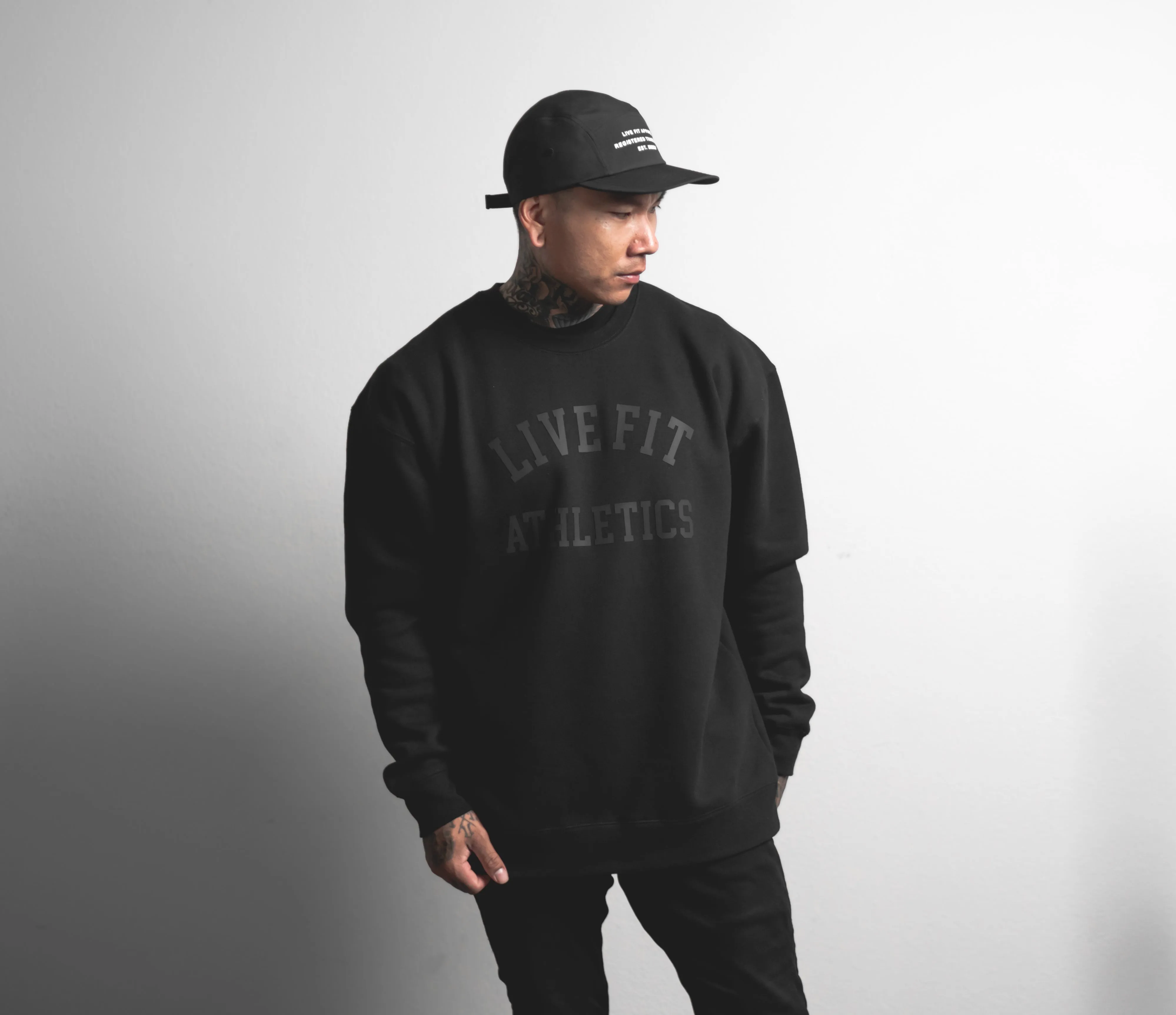 Livefit Athletics Crewneck - Black