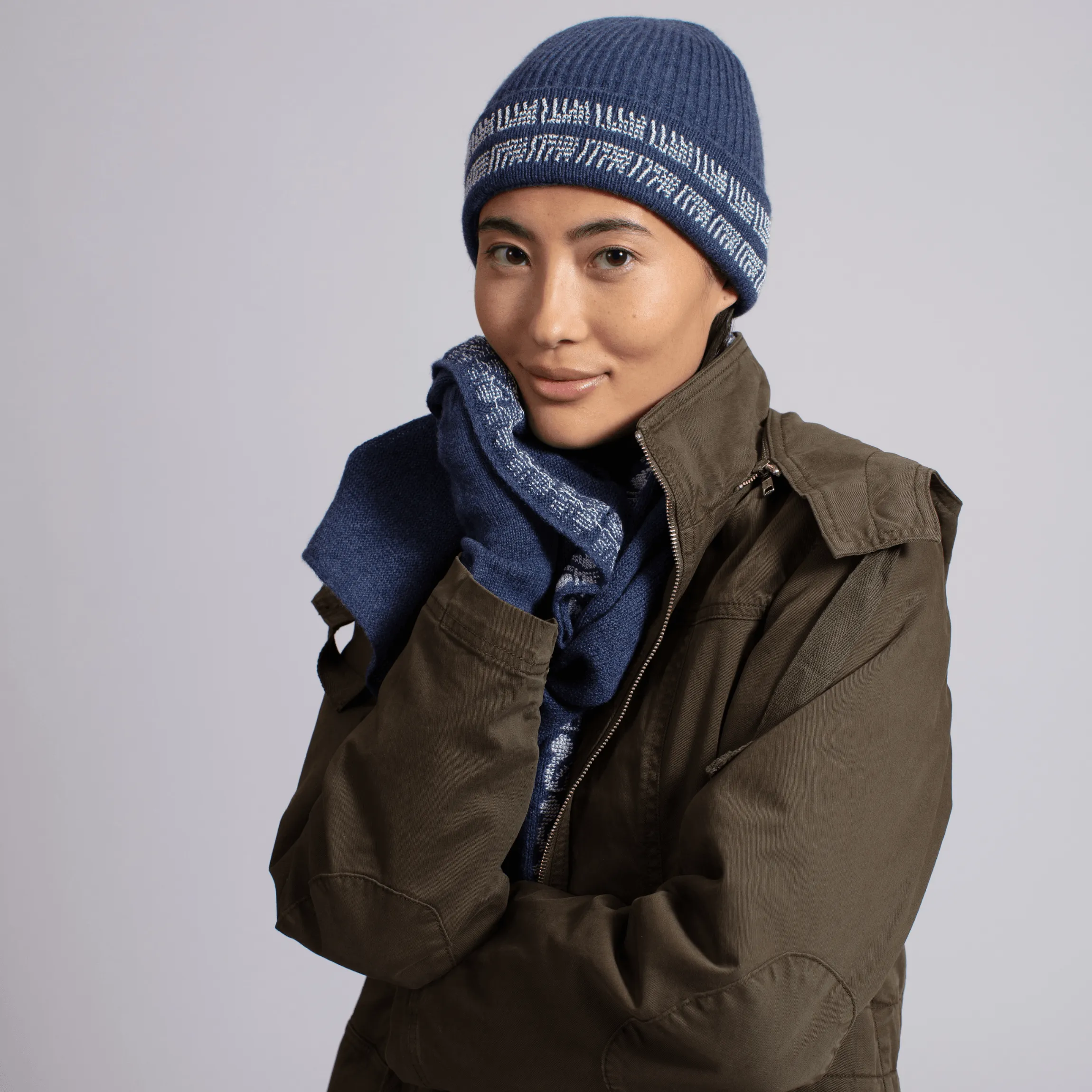 NOTTE BLUE CASHMERE BEANIE