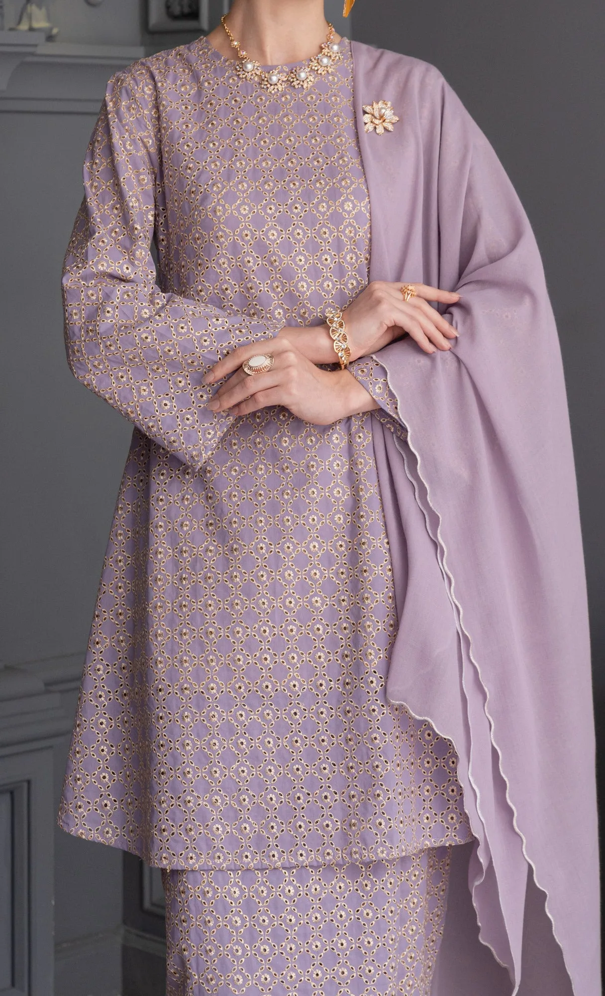 Revive Kurung in Lilac Heather