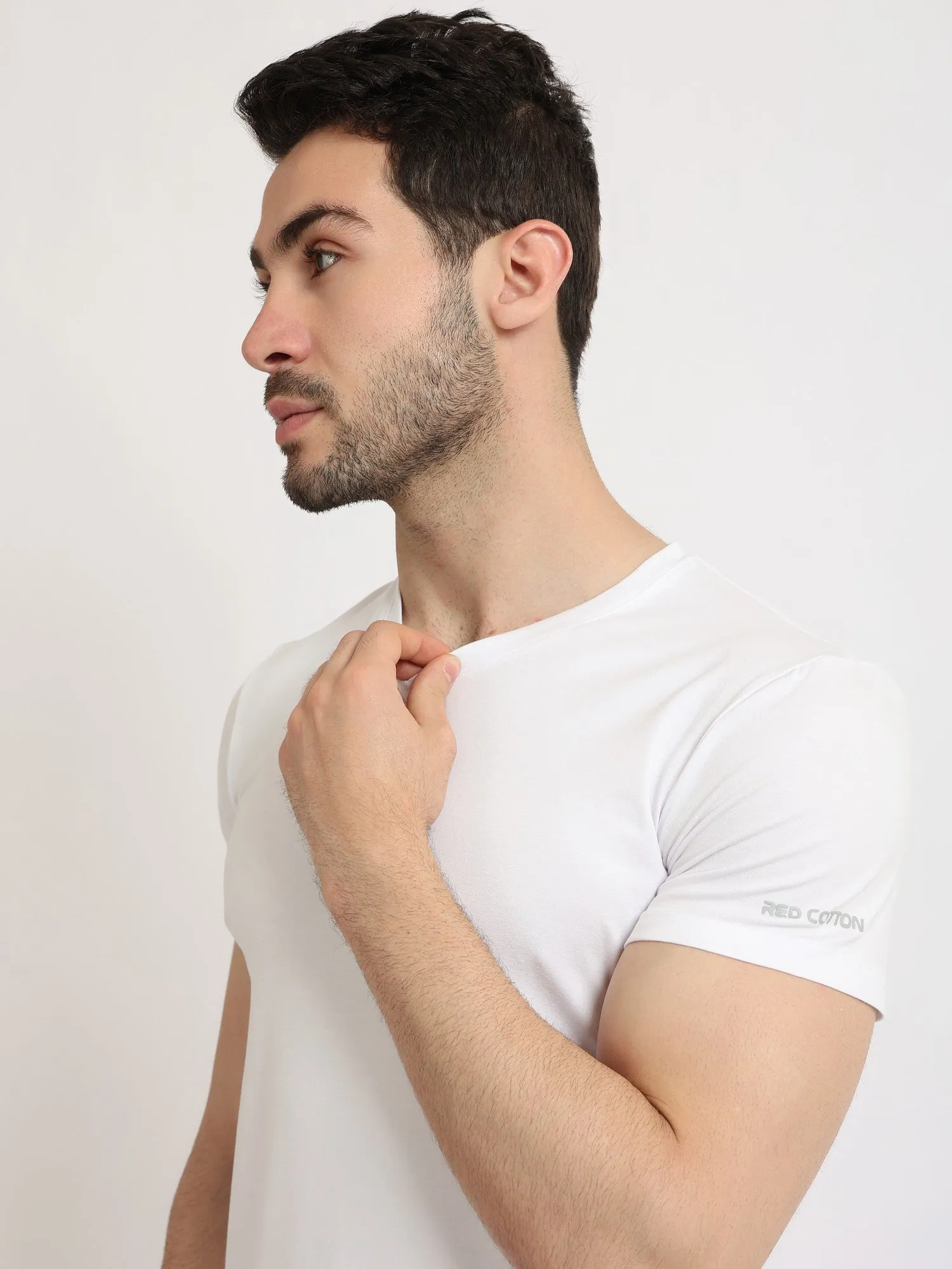 Short Sleeves Undershirt For Men Requral Fit - White