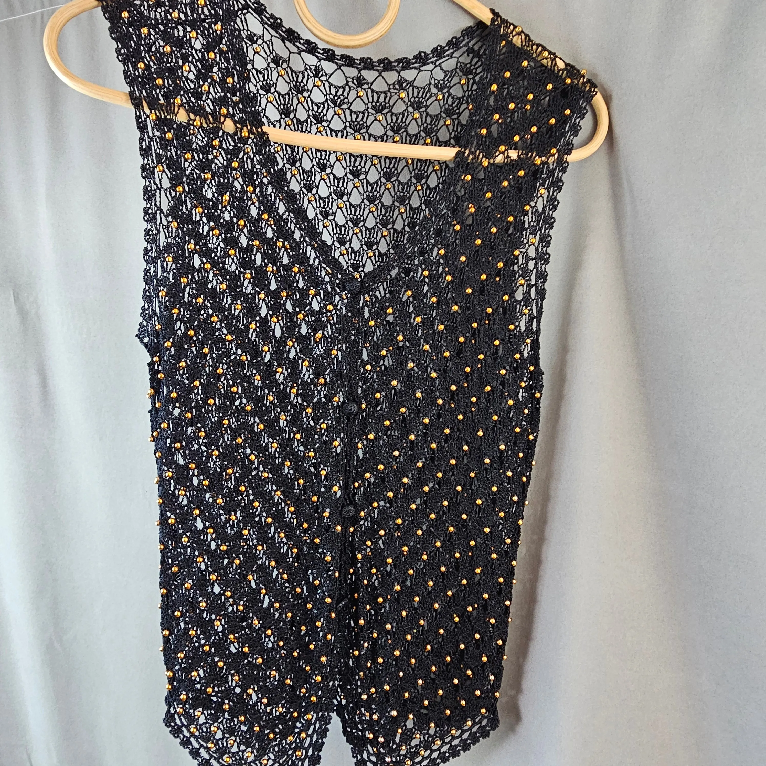 VINTAGE CROCHET GOLD BEADED VEST SIZE M/L