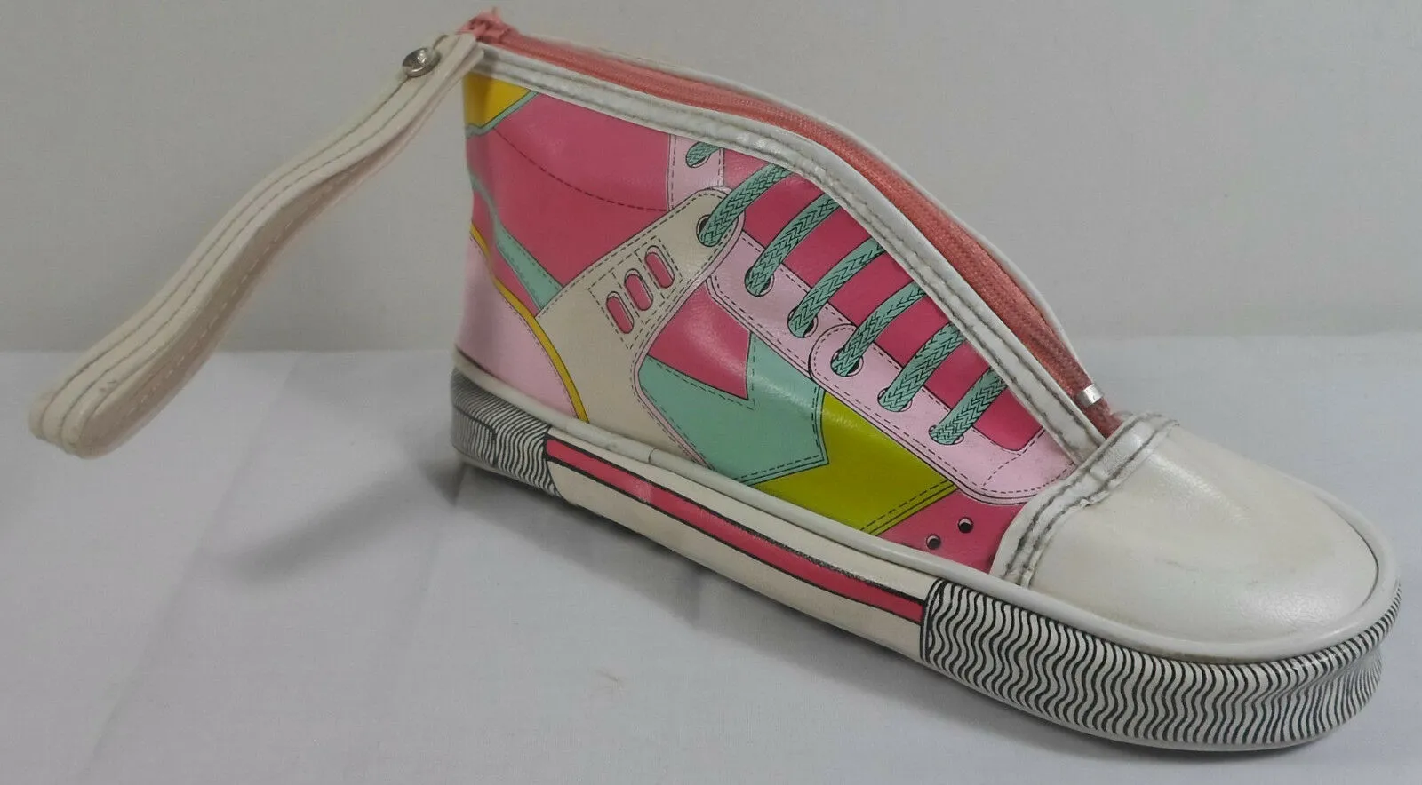 Vintage Shoe Shaped Pencil Case Retro 80's All Star Bag Vinyl Pouch w/ Zipper